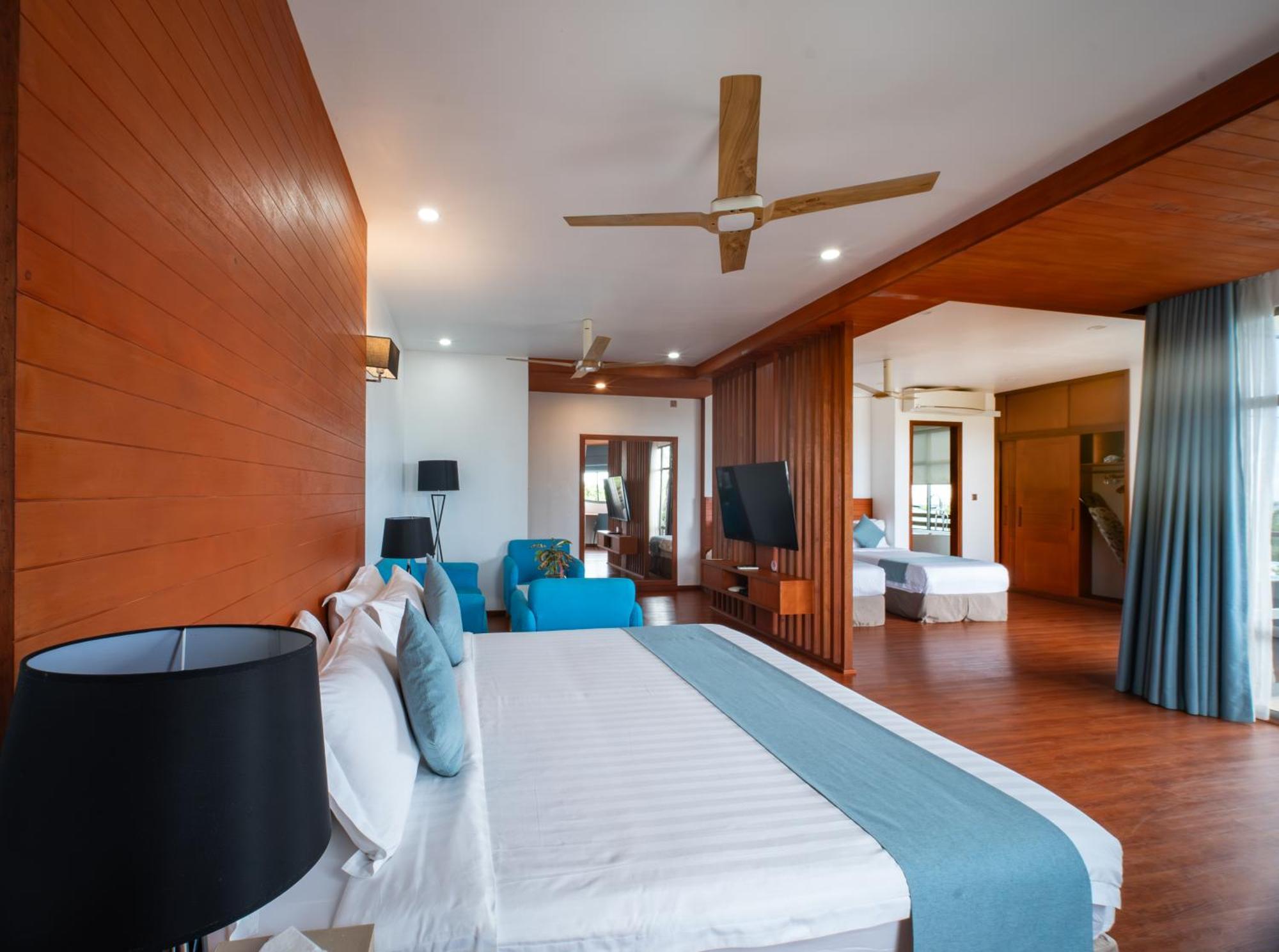 Araamu Hotels Maldives At Dhiffushi Bagian luar foto