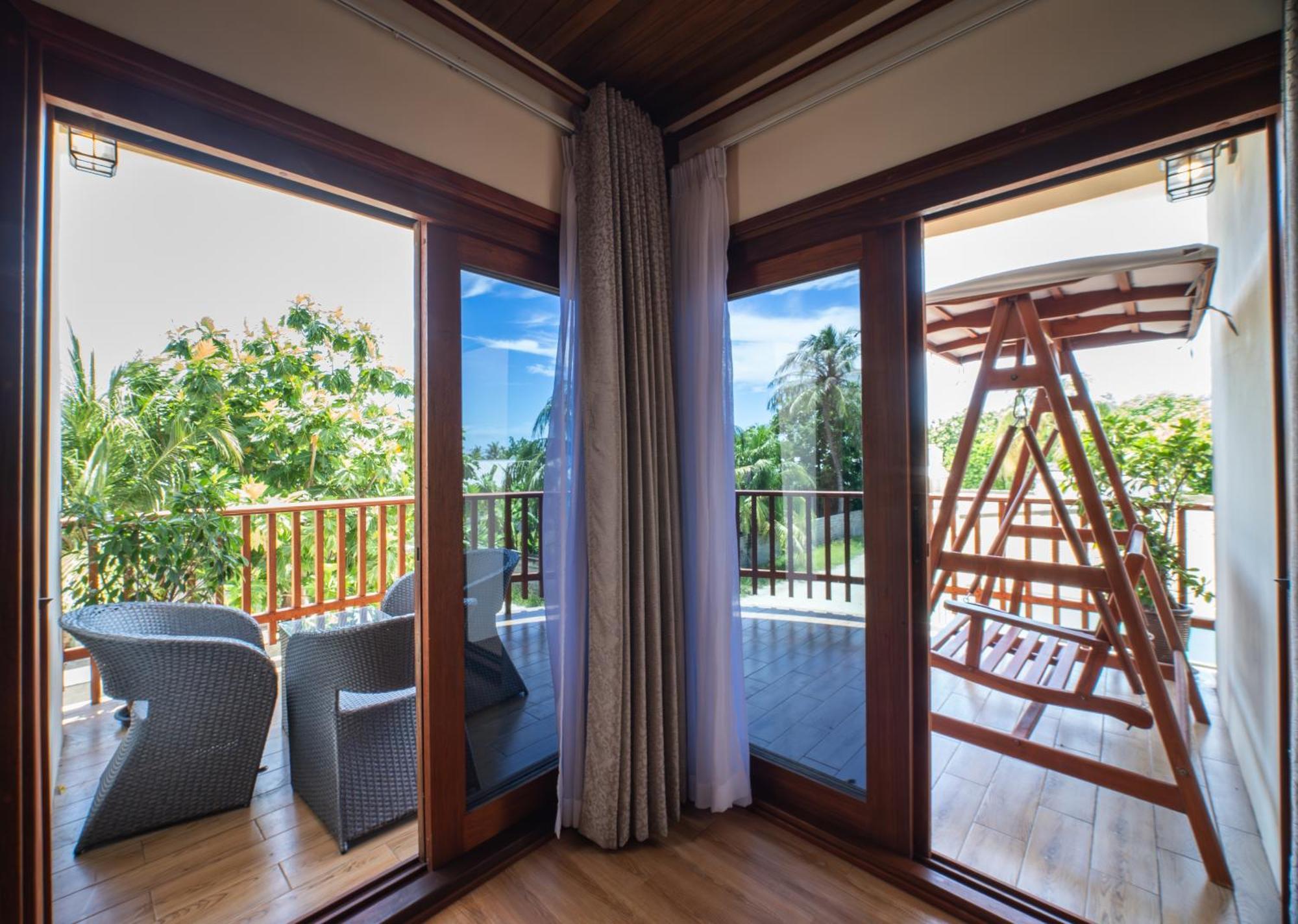 Araamu Hotels Maldives At Dhiffushi Bagian luar foto